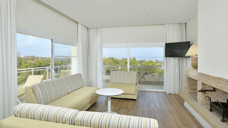 Sol Room XTRA Sea View